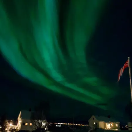 Happy Camper Living مكان تخييم