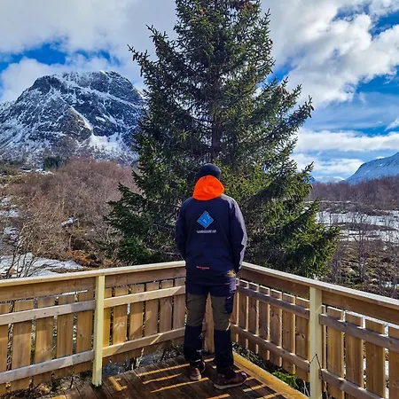 Happy Camper Living مكان تخييم