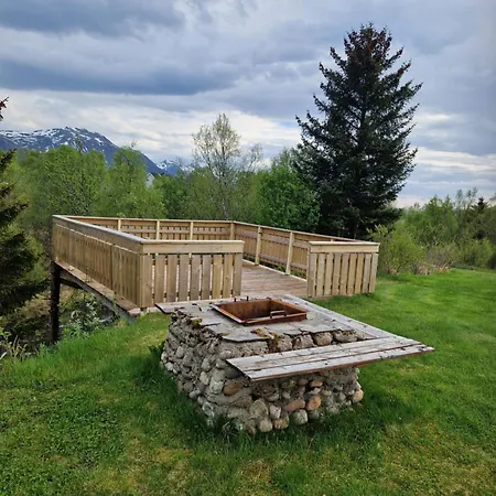 مكان تخييم Happy Camper Living