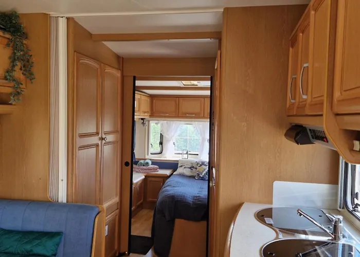 Campingplasser Happy Camper Living Sortland